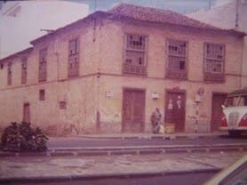 Antigua casa en la Avenida de la Trinidad